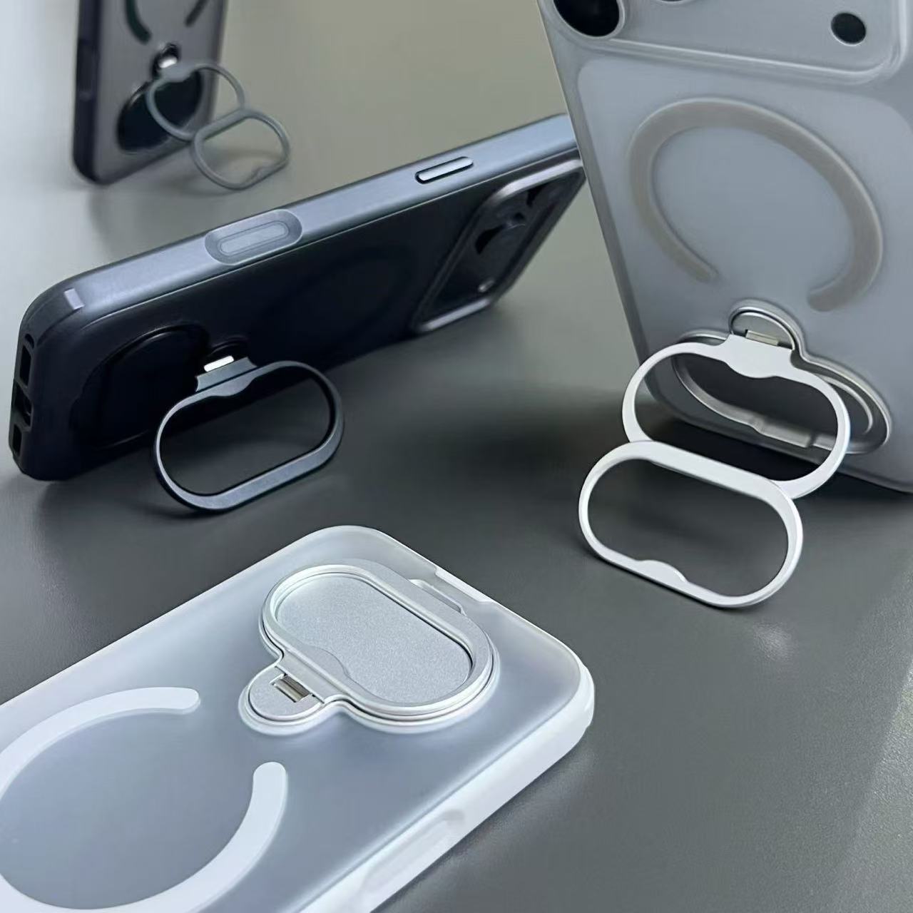 ダブルリングスタンド付き MagSafe対応ケース